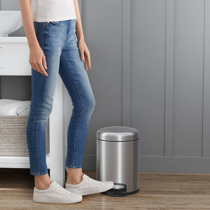 Innovaze 1.3 Gallon/5L Trash Can, Stainless Steel Bathroom Step-on Wastebasket with Lid